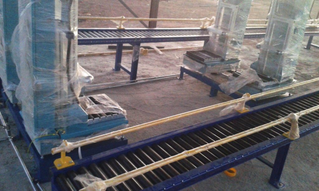 Engineering details of the Roller Conveyors designated for transporting gas cylinders within the factory, showing the quality of equipment and materials resistant to harsh working conditions.